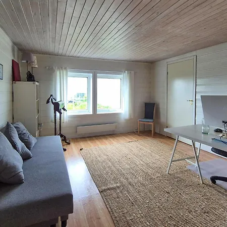 Feriehus 4 Bedroom Beautiful In *